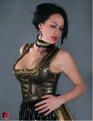 Elegantes Edles Latex Dirndl -SOFORT LIEFERBAR