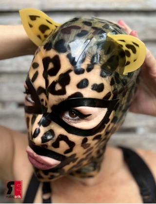  Latex Maske "Katze"